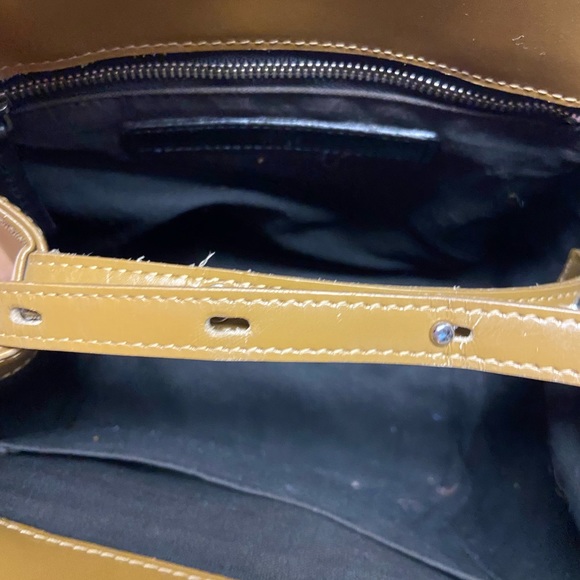 VASIC Mustard Yellow Leathef cUbED Tote Bag - Picture 11 of 15